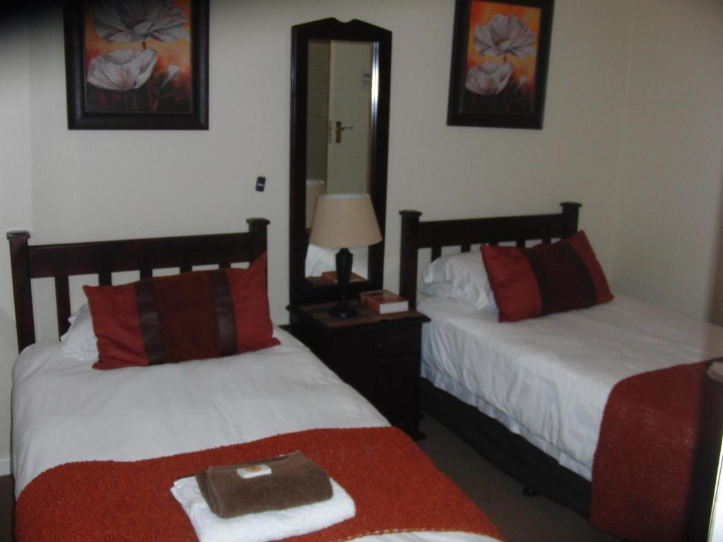 Gateway Country Lodge Umhlanga Room photo