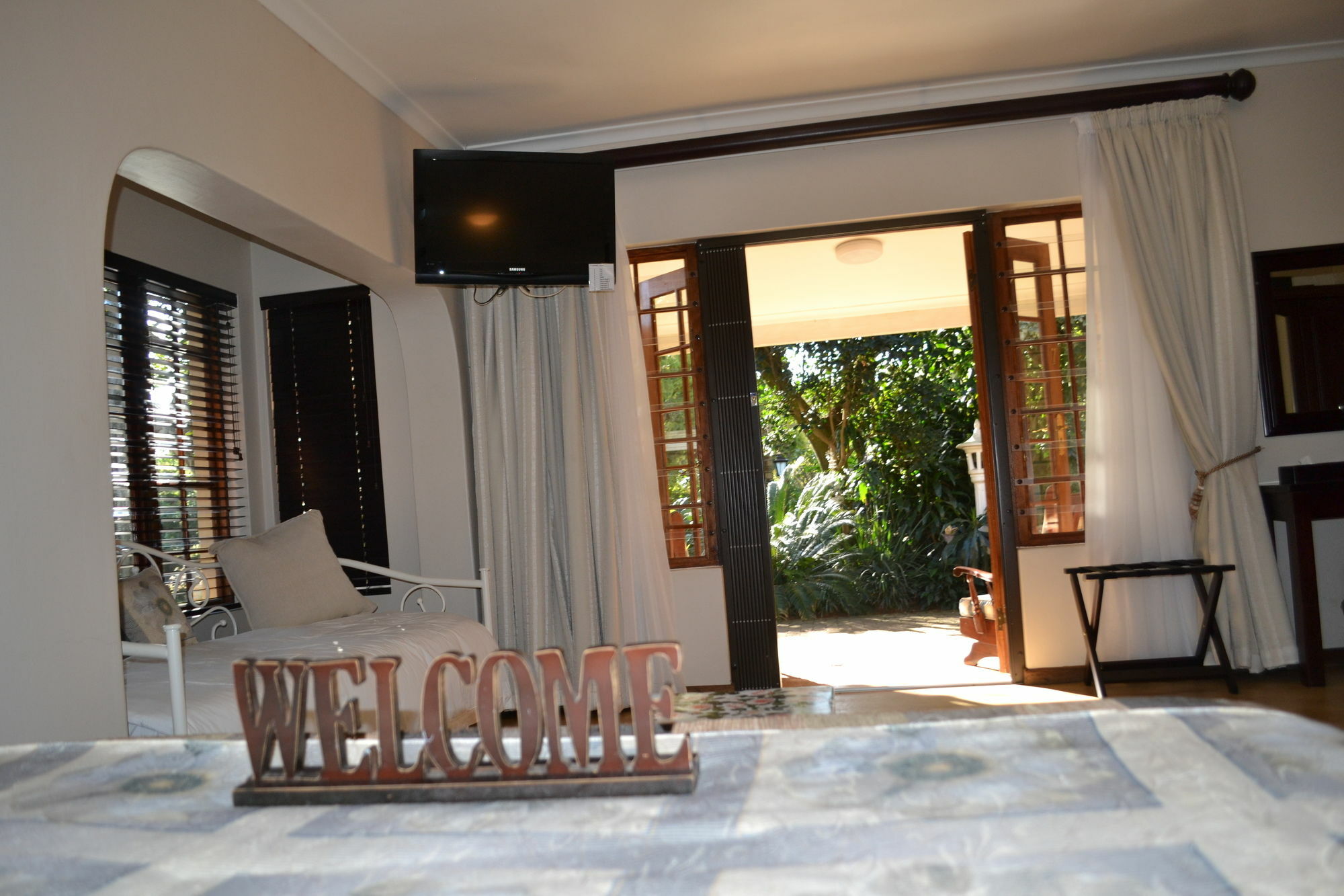Gateway Country Lodge Umhlanga Exterior photo